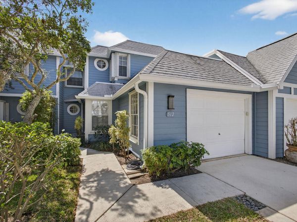 512 Ocean Dunes Circle, Jupiter, FL 33477