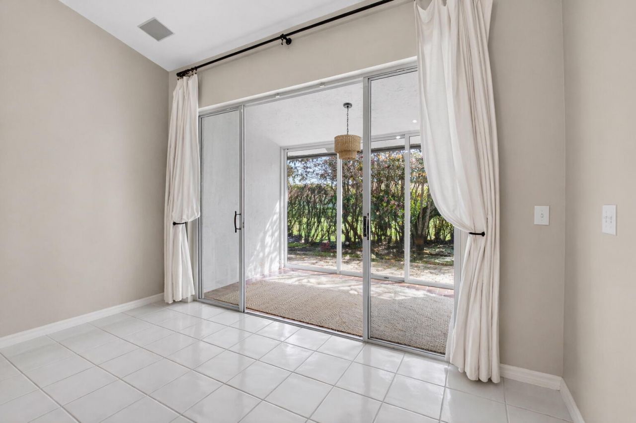 8298 Via Di Veneto, Boca Raton, FL 33496 Photo