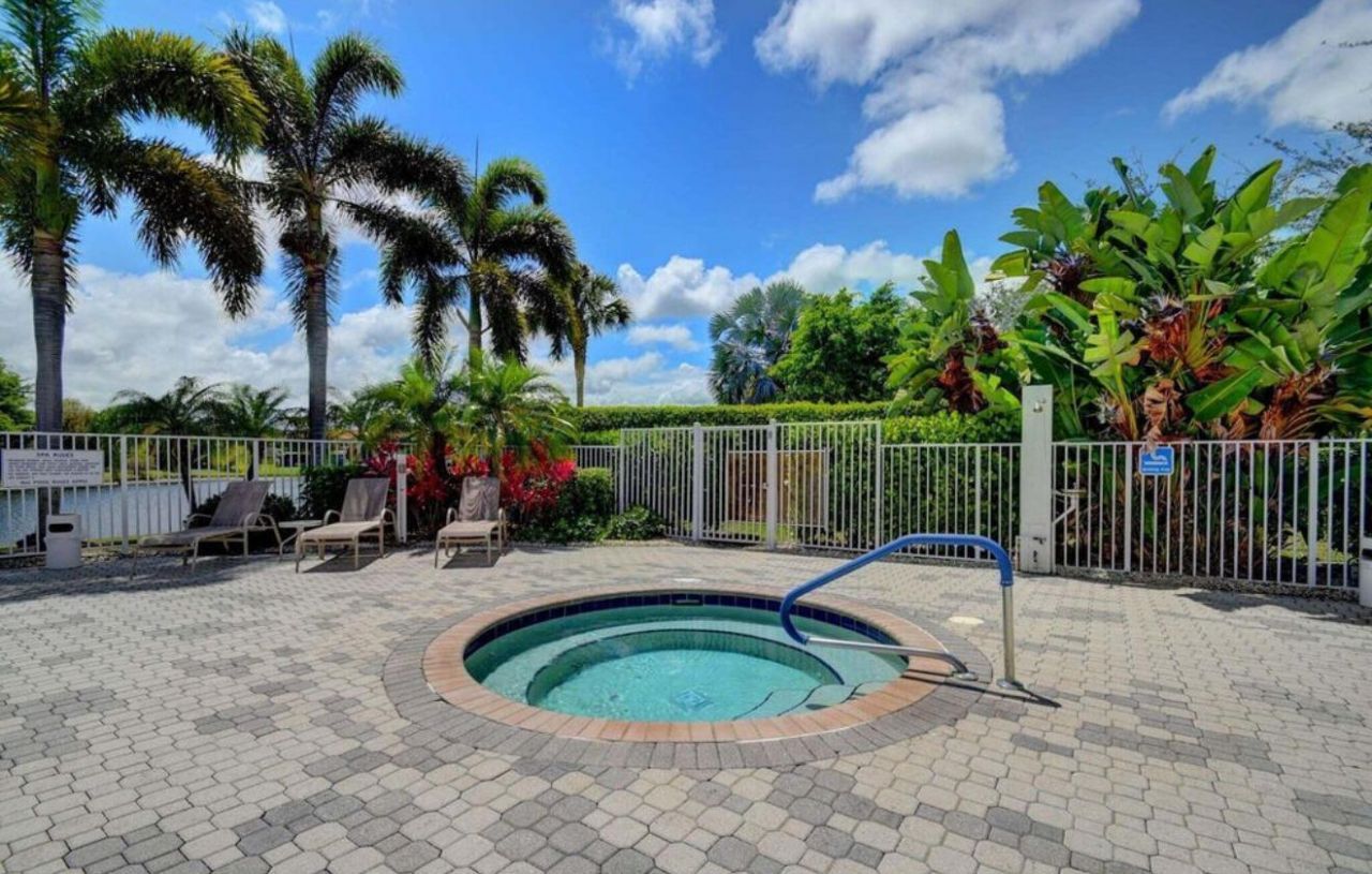 8298 Via Di Veneto, Boca Raton, FL 33496 Photo