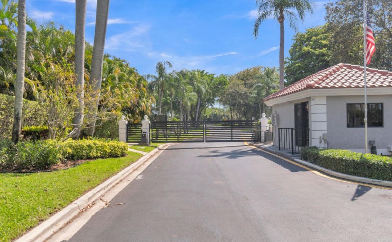 8298 Via Di Veneto, Boca Raton, FL 33496 Photo