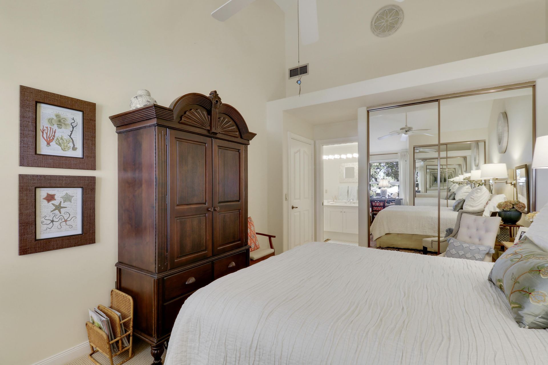 8115 Northboro Court, Unit B, Lake Clarke Shores, FL 33406 Photo