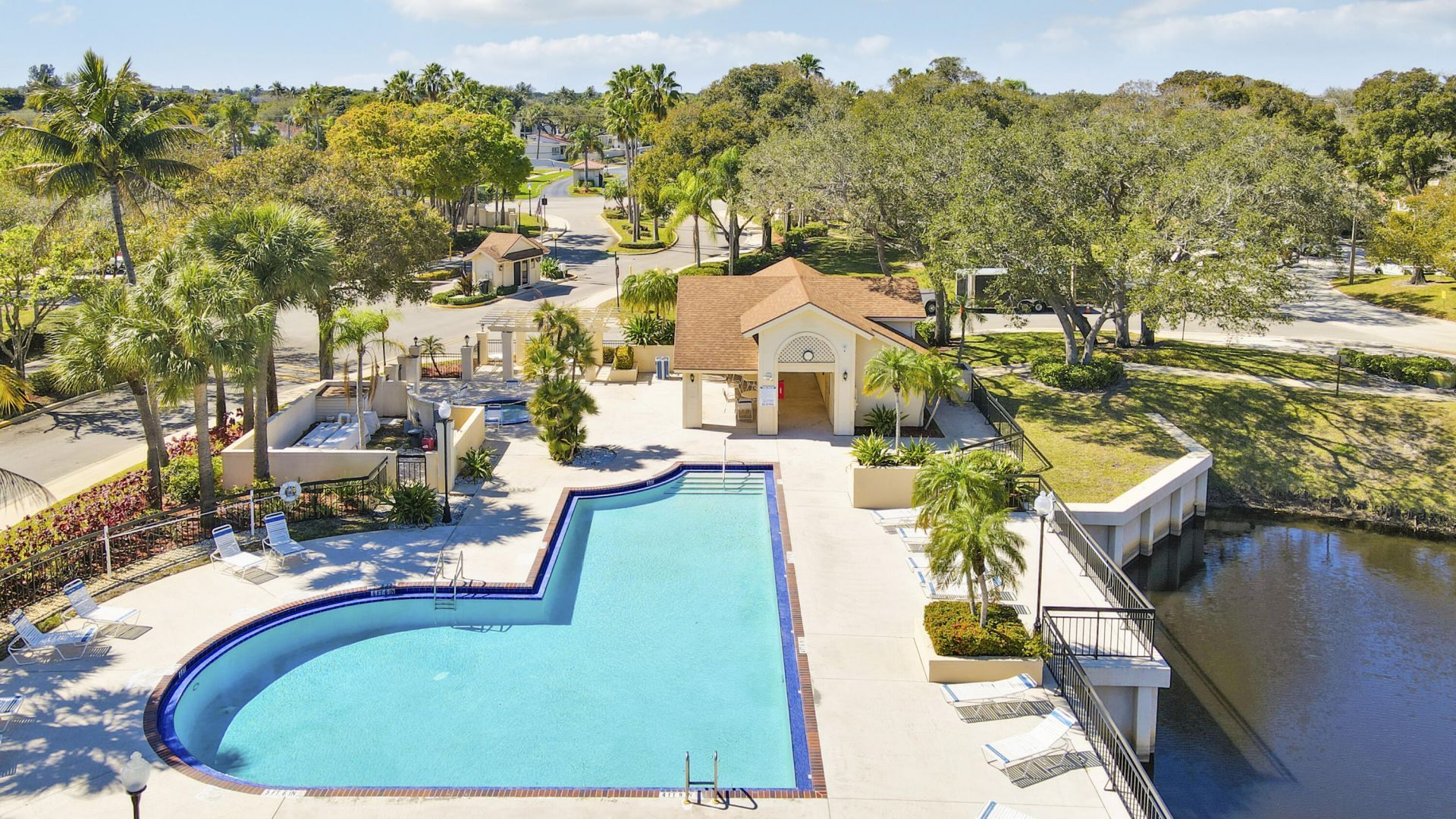 8115 Northboro Court, Unit B, Lake Clarke Shores, FL 33406 Photo