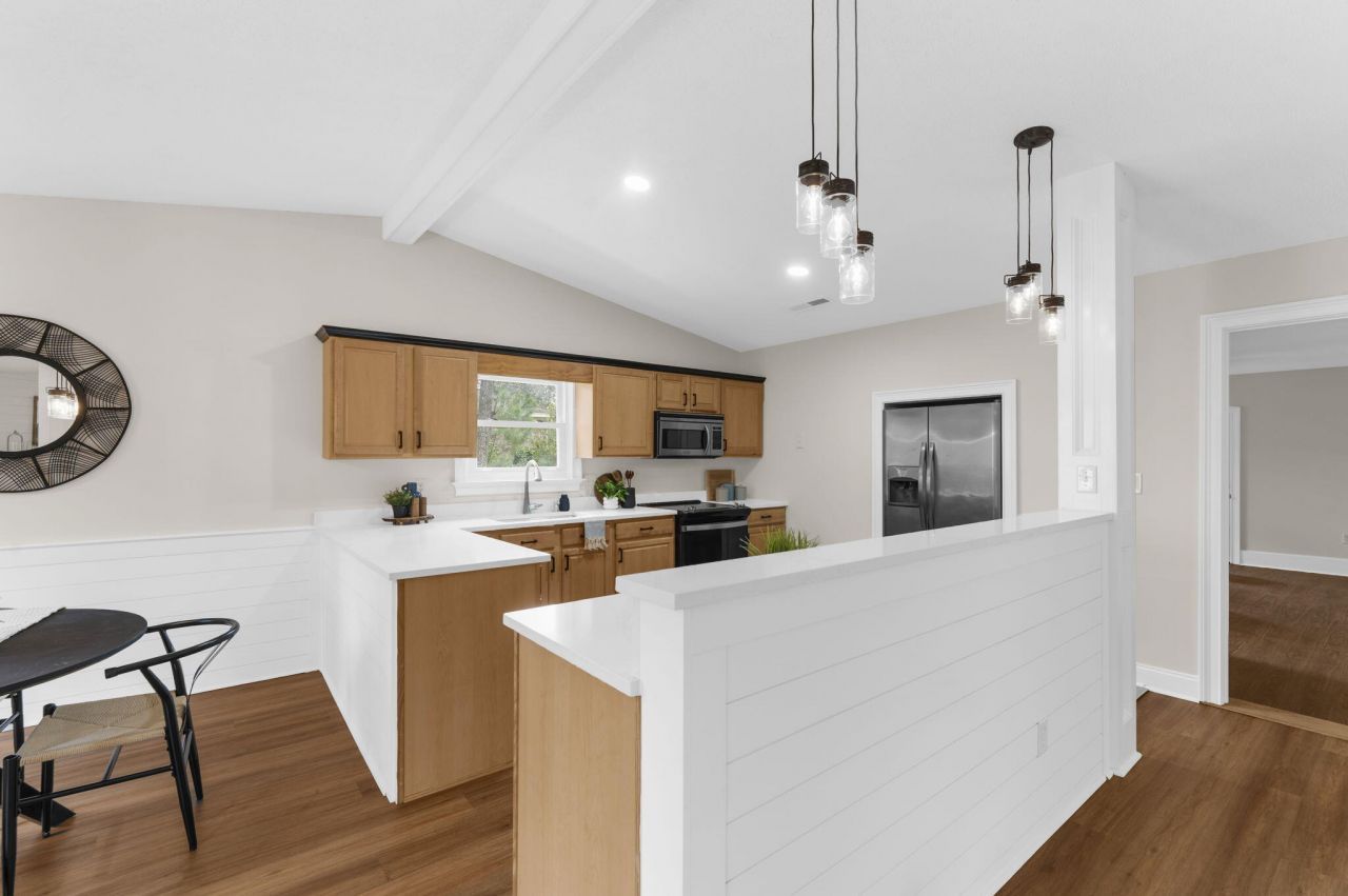 1690 Nantahala Boulevard Photo 11