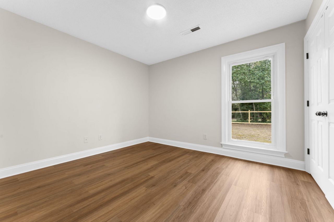 1690 Nantahala Boulevard Photo 24