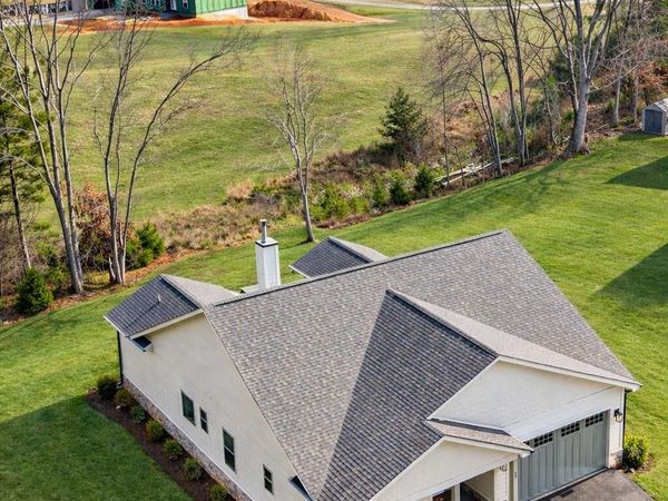 17 Alpine DR, Union Hall, VA 24176