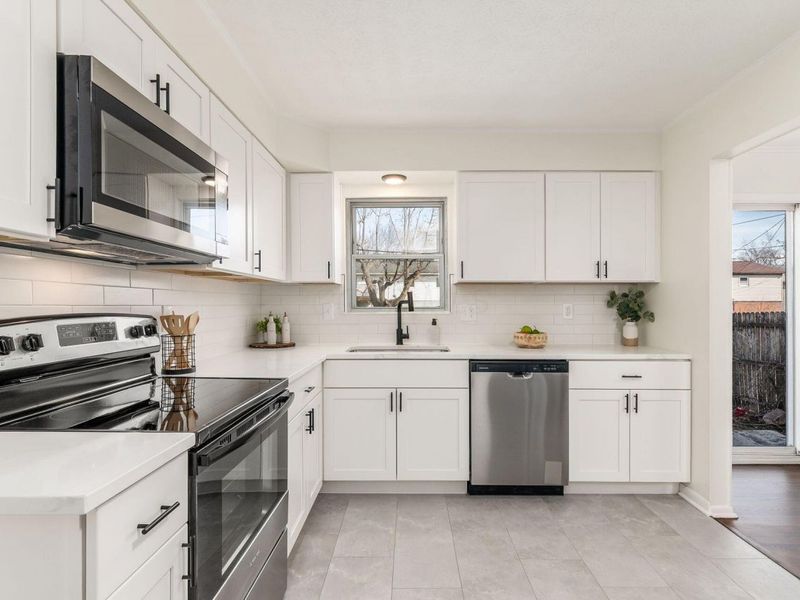 3390 Norwalk Road , Columbus, OH 43207 Photo 13