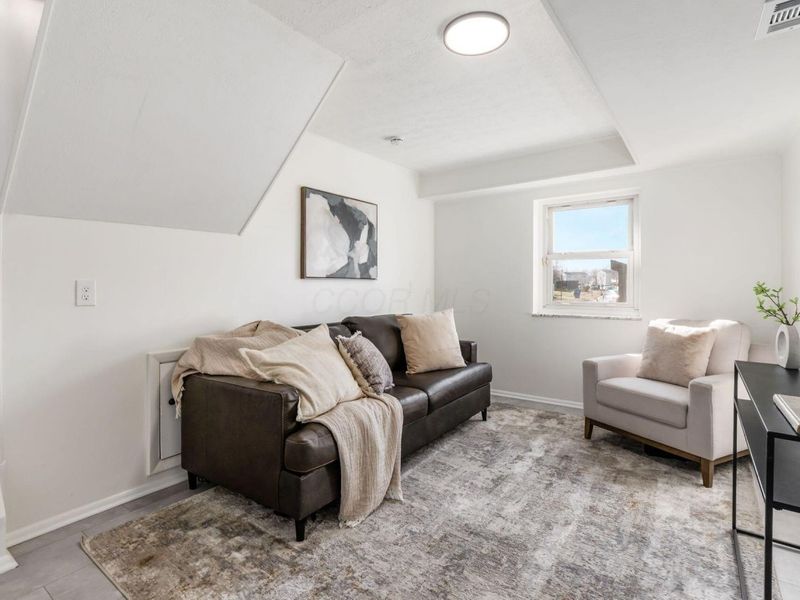 3390 Norwalk Road , Columbus, OH 43207 Photo 30