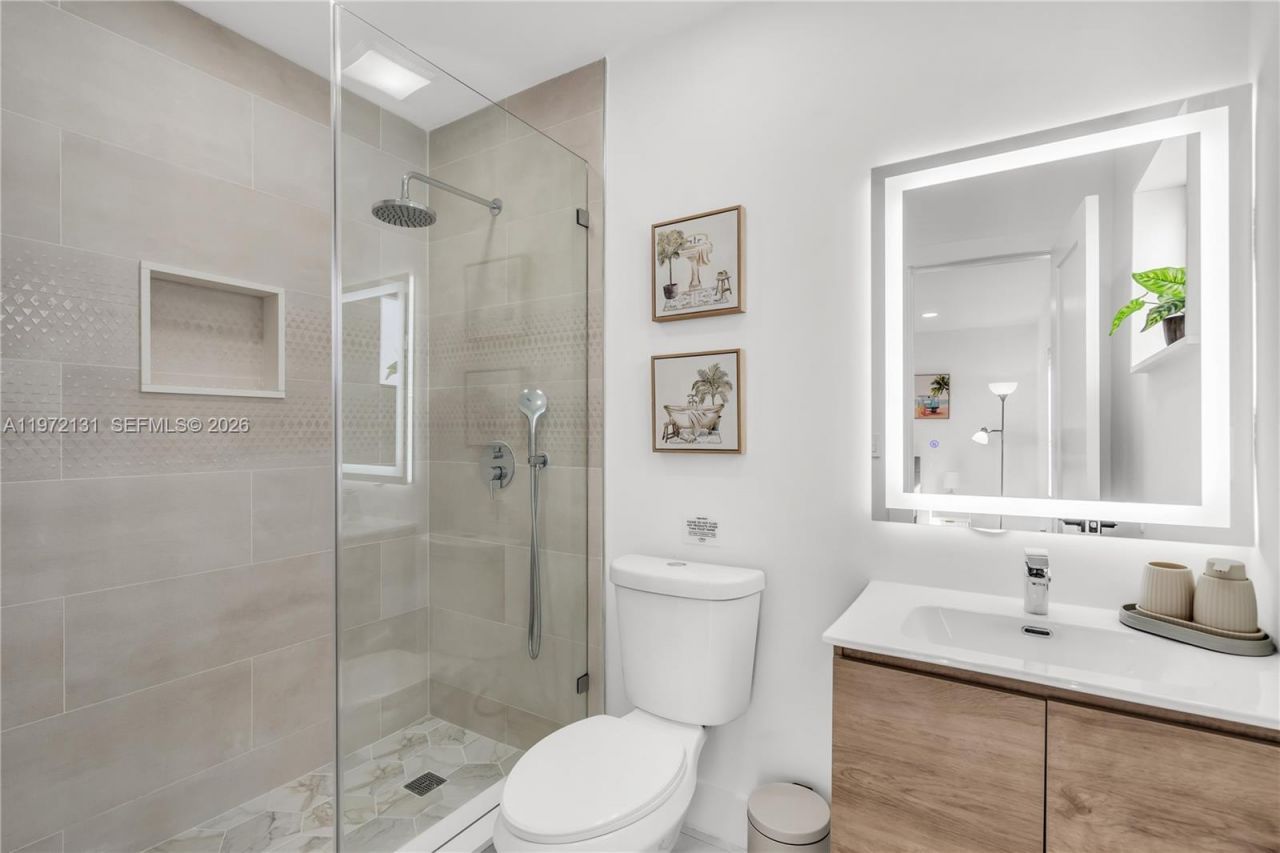 348 NE 117th St, Miami, FL 33161 Photo