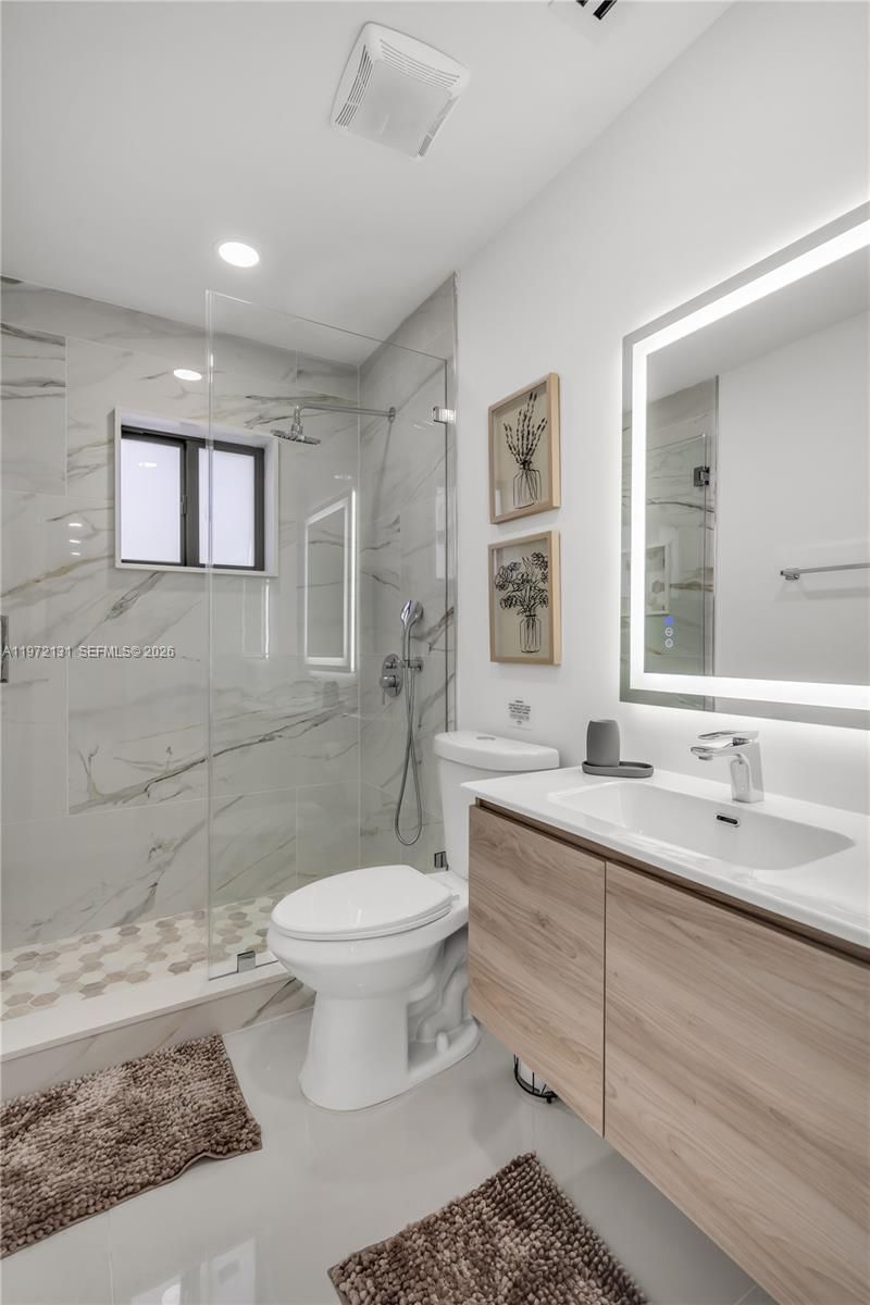 348 NE 117th St, Miami, FL 33161 Photo