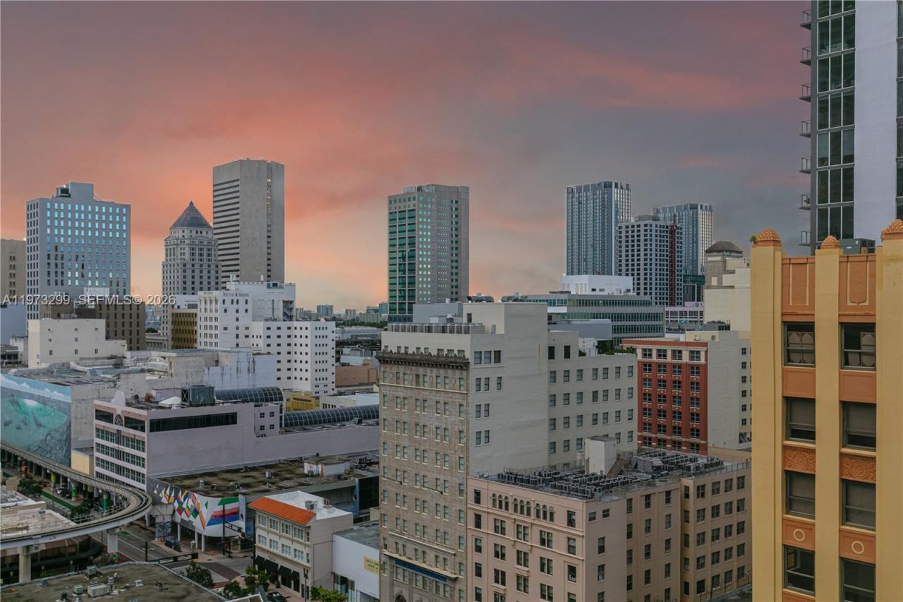 150 SE 2nd Ave, Unit 1401, Miami, FL 33131 Photo