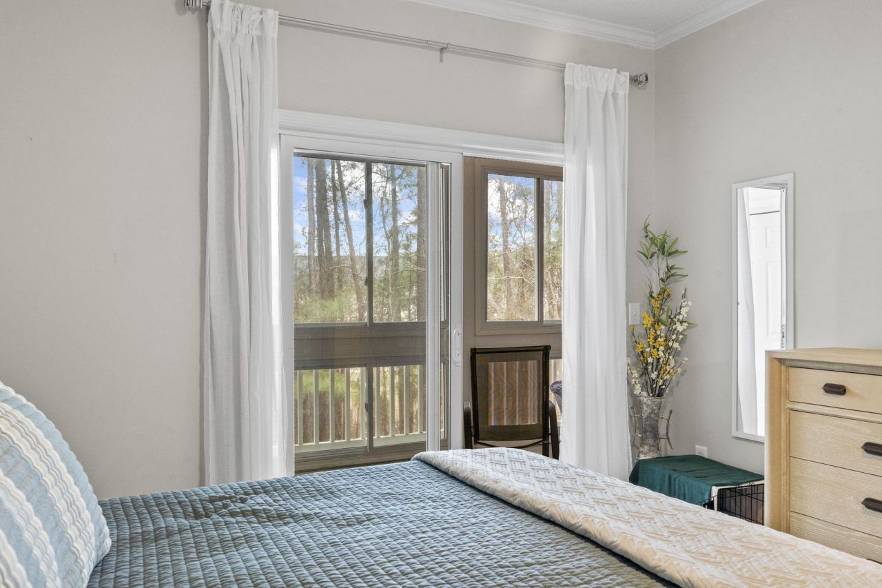 730 Charter Dr. Photo 15