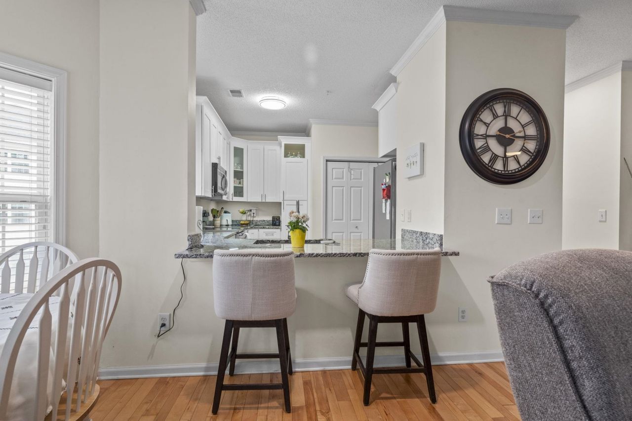 730 Charter Dr. Photo 27