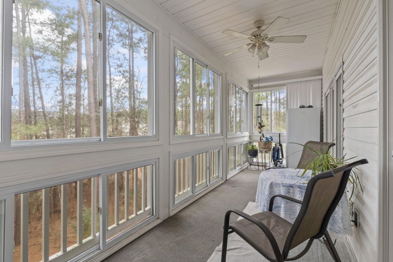 730 Charter Dr. Photo 33