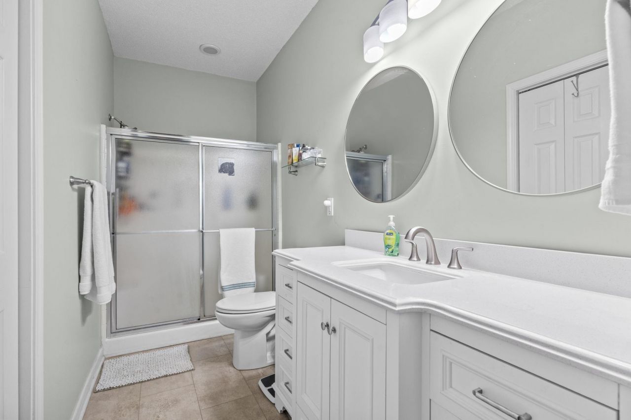 730 Charter Dr. Photo 9