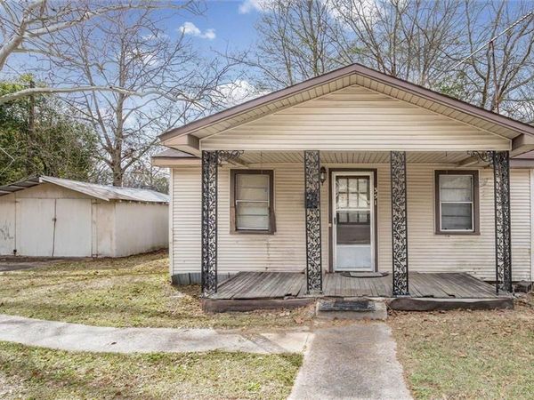 351 Kansas Street, Chickasaw, AL 36611