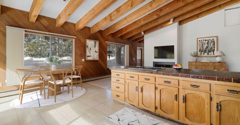 353 Sherwood Drive, Stateline, NV 89449 Photo