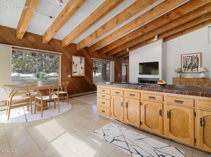 353 Sherwood Drive, Stateline, NV 89449 Photo