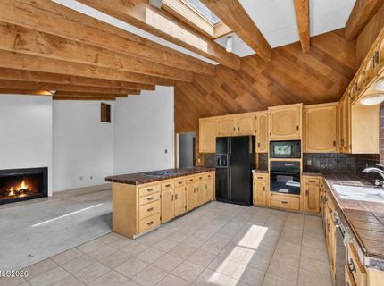 353 Sherwood Drive, Stateline, NV 89449 Photo
