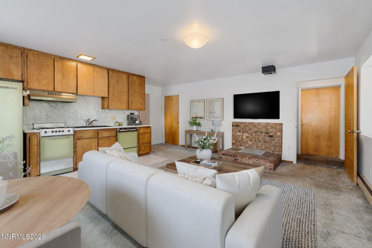 353 Sherwood Drive, Stateline, NV 89449 Photo