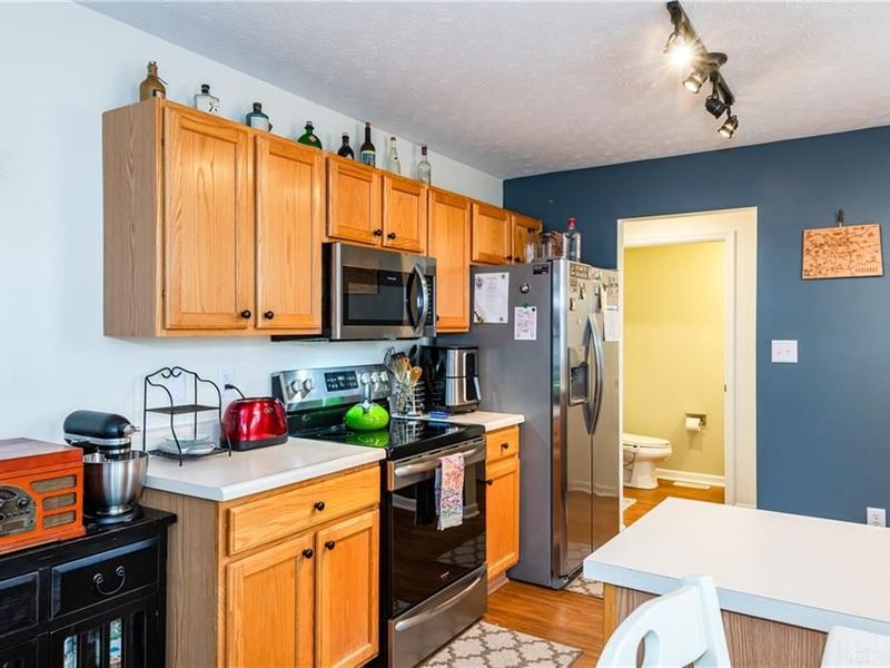 3647 King Edward Way, Beavercreek, OH 45431 Photo 9