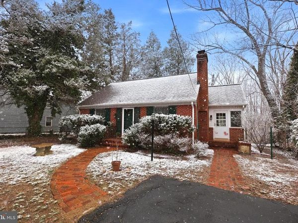 1007 MANNING DRIVE, FREDERICKSBURG, VA 22405