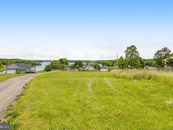 6201 LAKE FRONT WAY, SPOTSYLVANIA, VA 22551