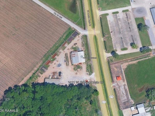 1411 W Admiral Doyle Drive , New Iberia, LA 70560