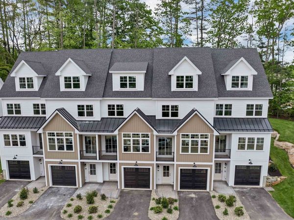 60 White Oaks Road, Unit 27, Laconia, NH 03246