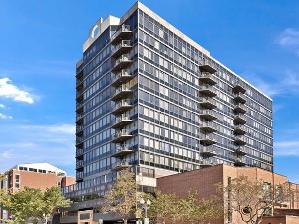 1309 N Wells Street, Unit 1202, Chicago, IL 60610