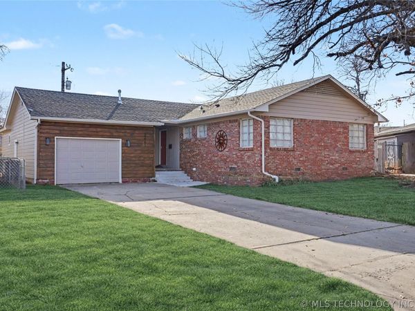 2441 S Norwood Avenue , Tulsa, OK 74114