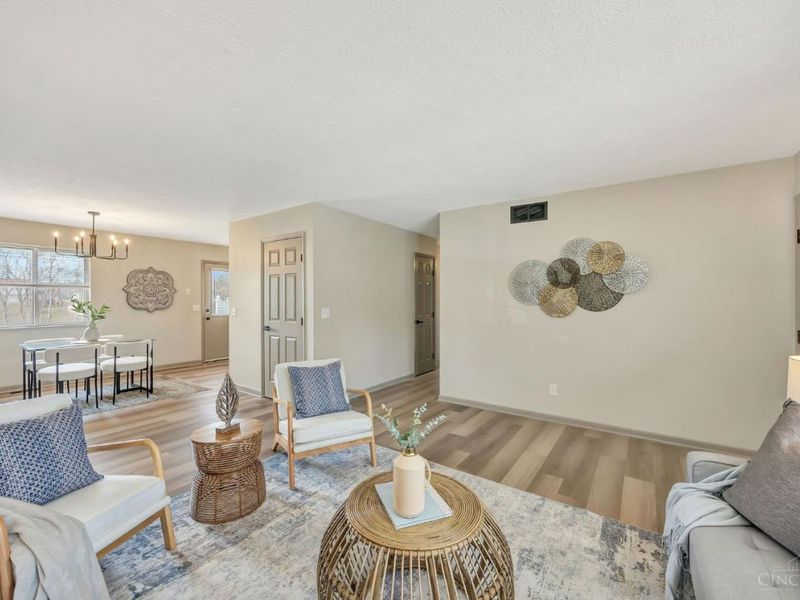 10493 Mill Road, Cincinnati, OH 45240 Photo 7