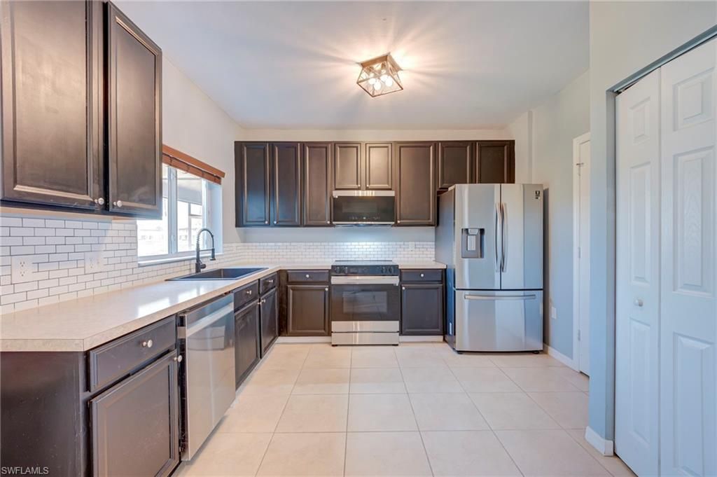 3935 Cherrybrook Loop , Fort Myers, FL 33966 Photo