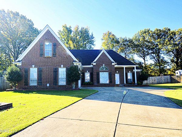 5715 Grove Lane, Horn Lake, MS 38637