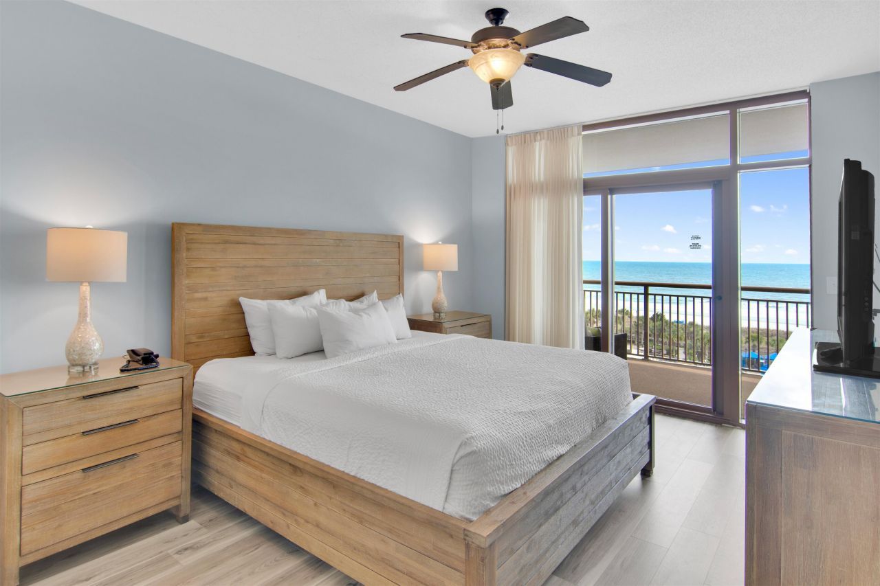 100 North Beach Blvd. Photo 14