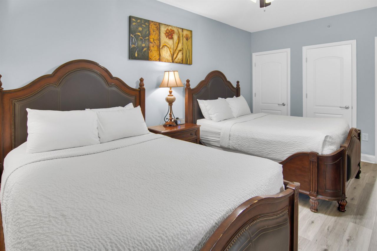 100 North Beach Blvd. Photo 23