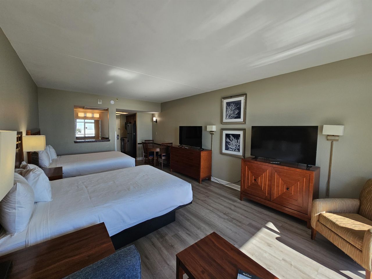 5200 North Ocean Blvd.  Photo 12