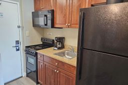 5200 North Ocean Blvd.  photo 4