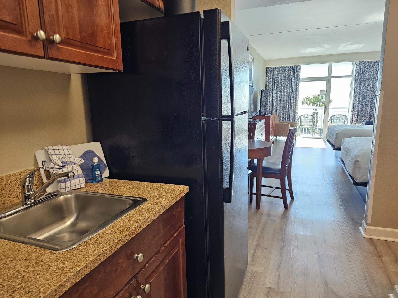 5200 North Ocean Blvd.  Photo 5