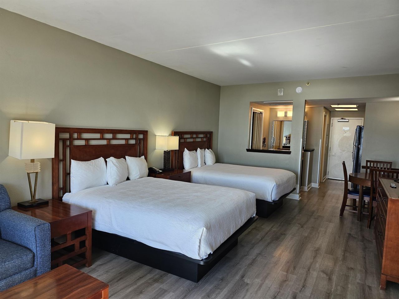 5200 North Ocean Blvd.  Photo 9