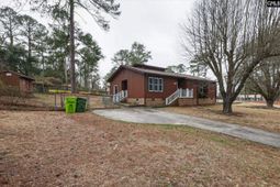 2200 Cardington Drive  photo 4