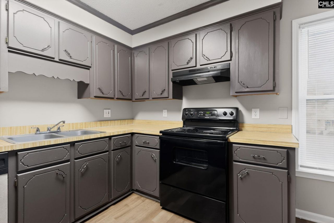 2200 Cardington Drive  Photo 21