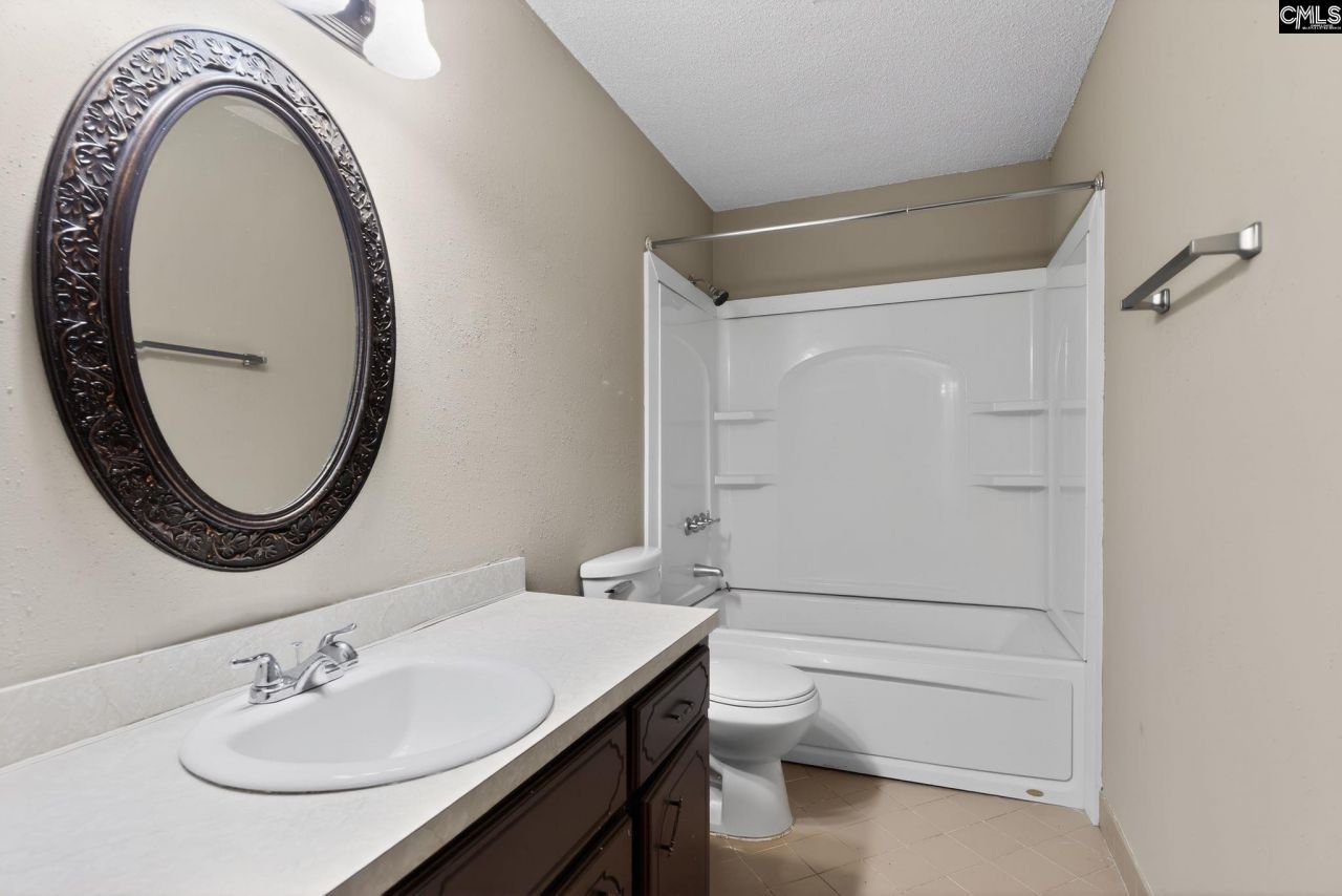 2200 Cardington Drive  Photo 27