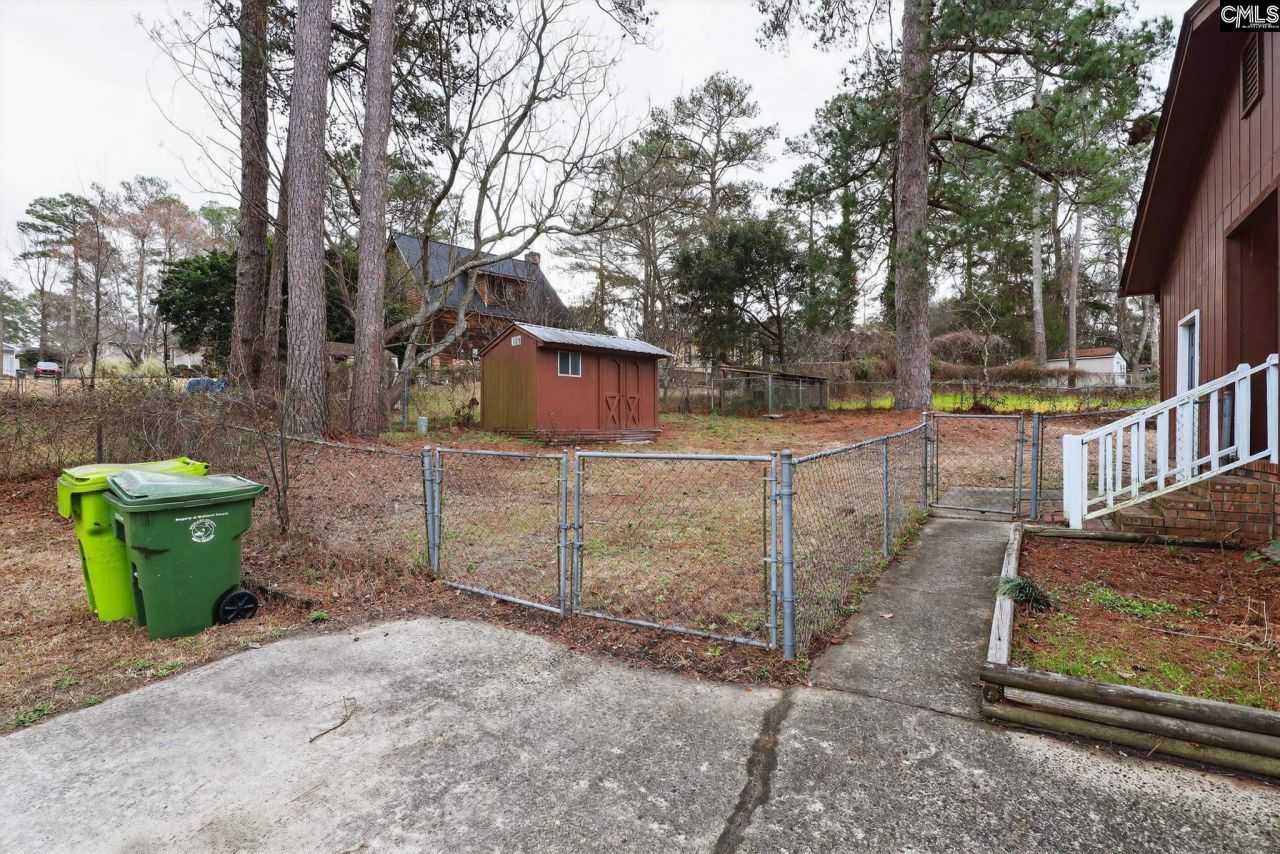 2200 Cardington Drive  Photo 5