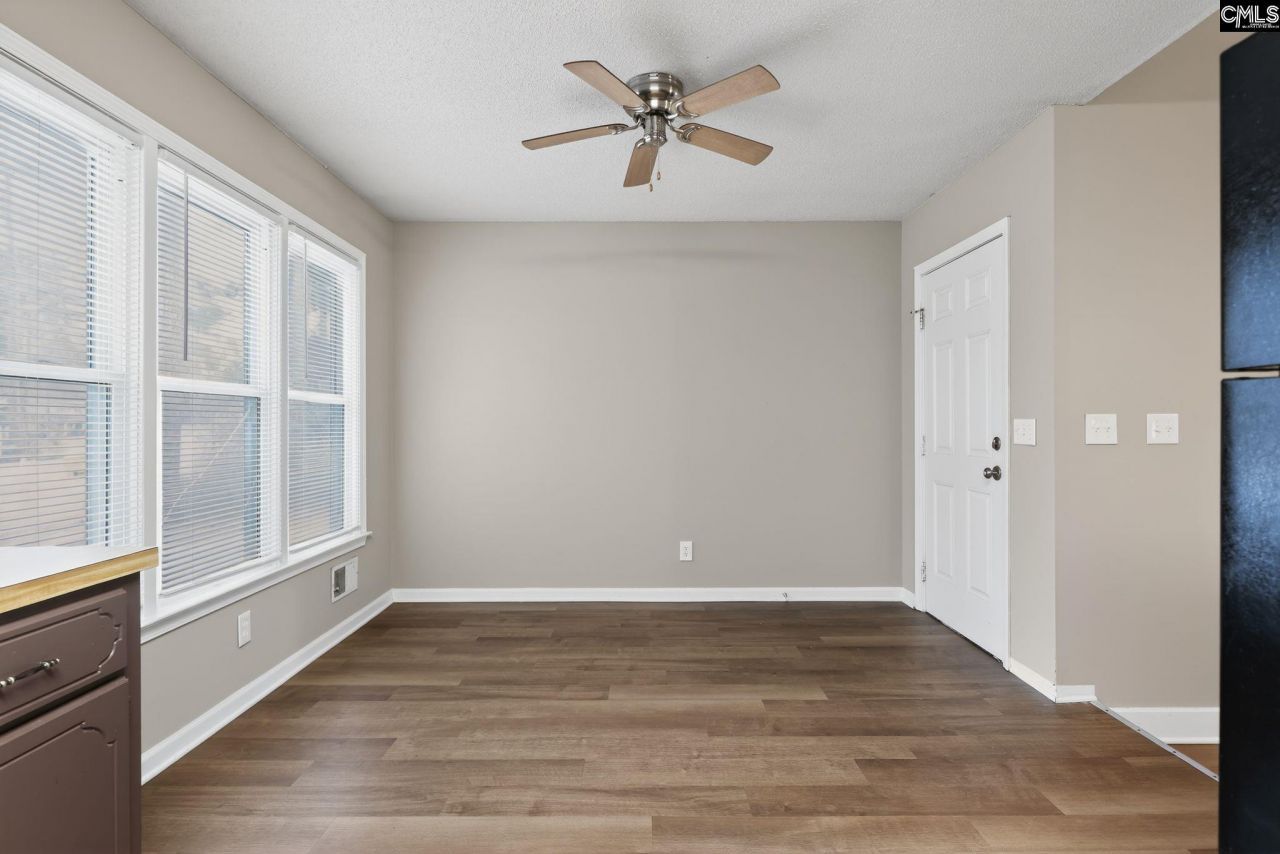 2200 Cardington Drive  Photo 7