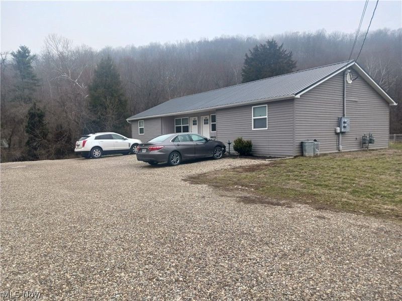 537 A-B, 567 A-B Coal Run Drive, Lowell, OH 45744 Photo 2