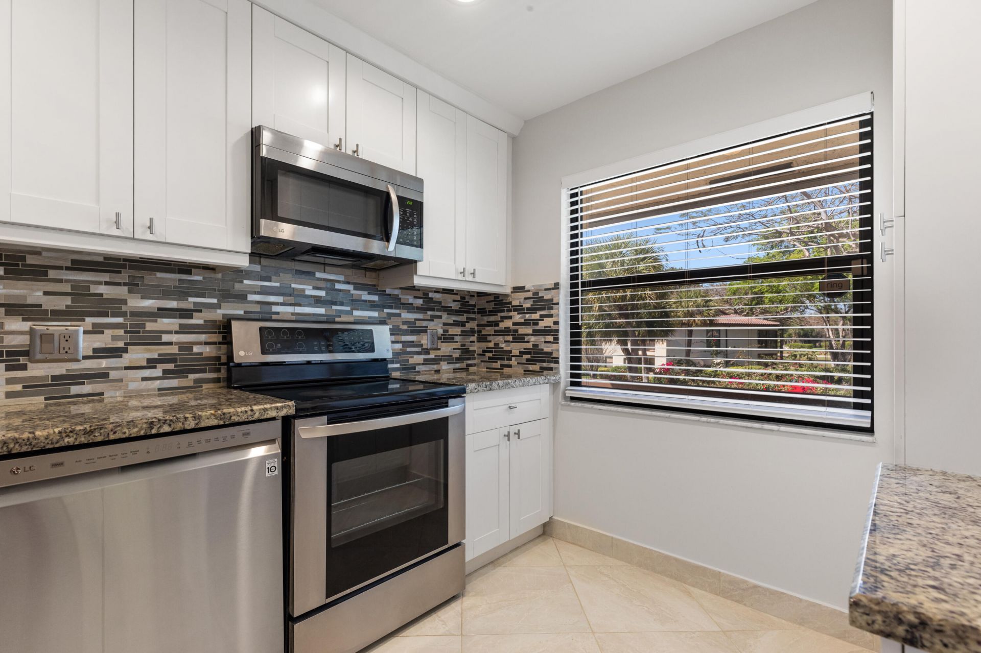 21851 Arriba Real, Unit L, Boca Raton, FL 33433 Photo