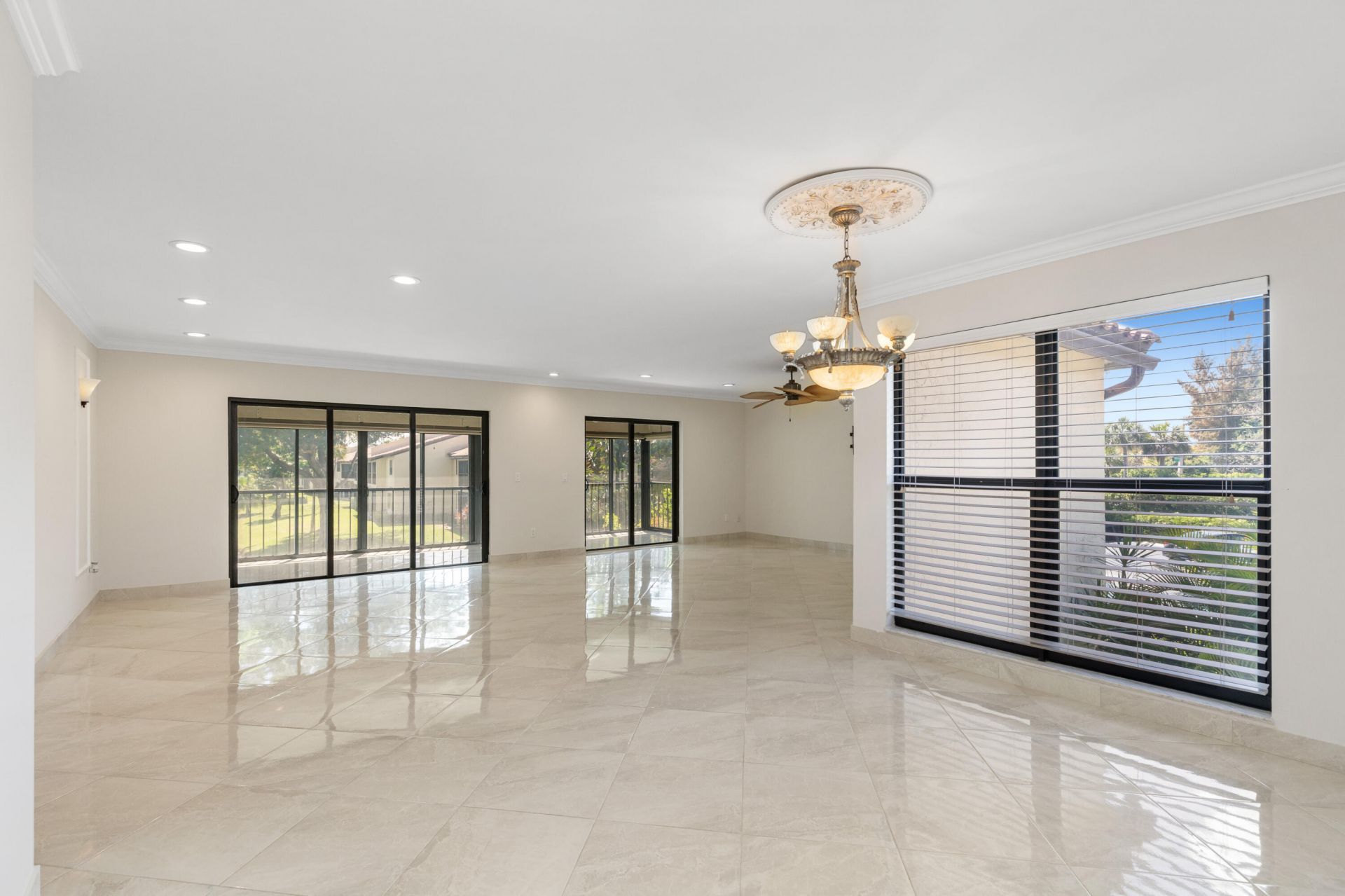 21851 Arriba Real, Unit L, Boca Raton, FL 33433 Photo