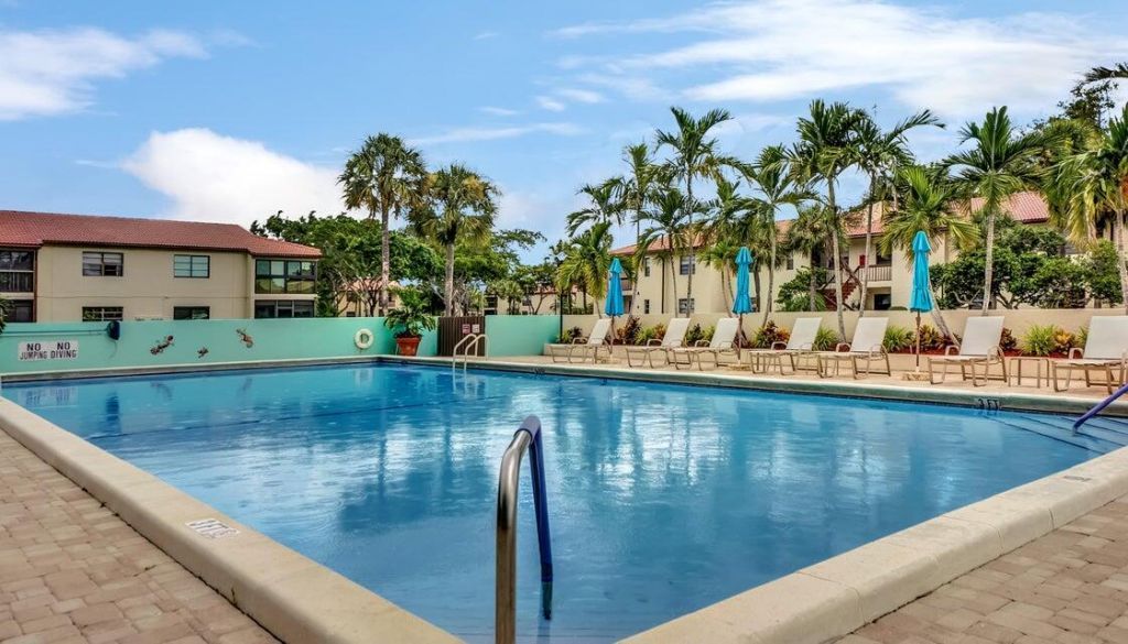 21851 Arriba Real, Unit L, Boca Raton, FL 33433 Photo