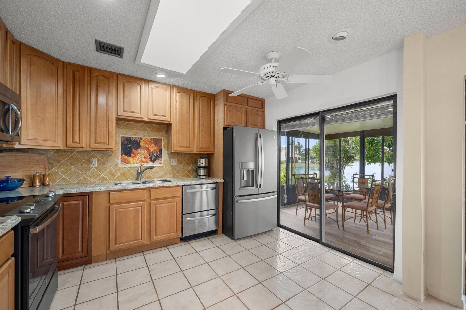 5871 Mirror Lakes Boulevard, Boynton Beach, FL 33472 Photo