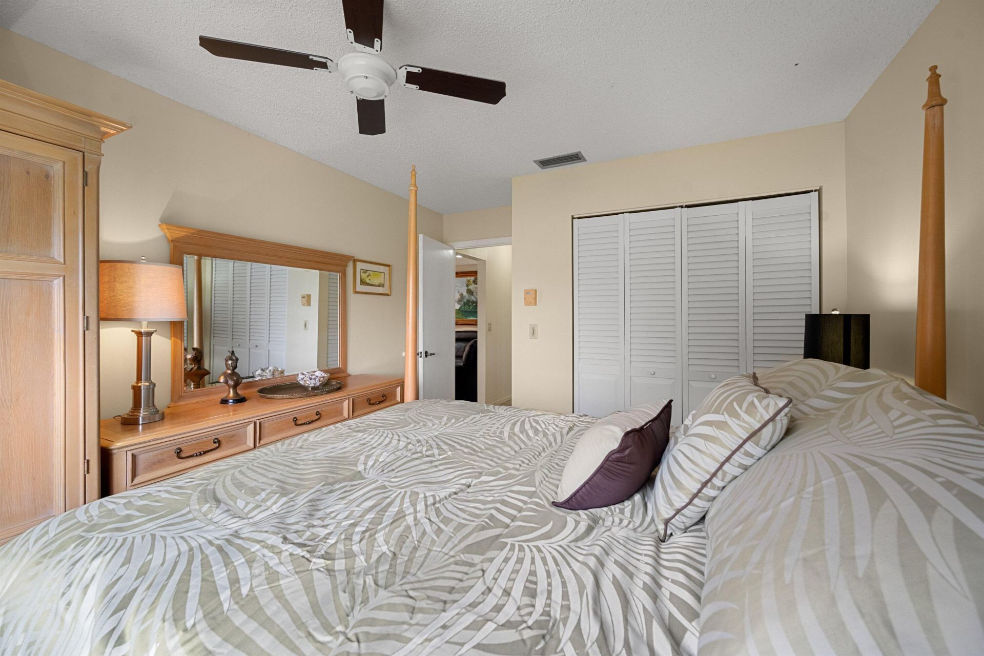 5871 Mirror Lakes Boulevard, Boynton Beach, FL 33472 Photo